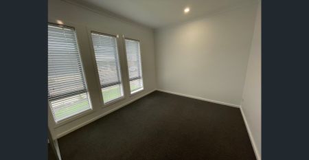 This well-appointed family home has plenty of room for everyone. - Photo 3