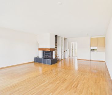 Cozy 5.5-room single-family house in Aesch, canton ZH - Foto 1