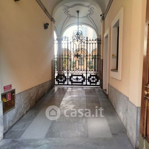 Trilocale in Affitto in Via Nerino 3 a Milano - Foto 1