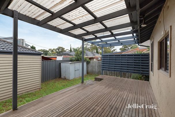 11 Cypress Street, Heidelberg West - Photo 1
