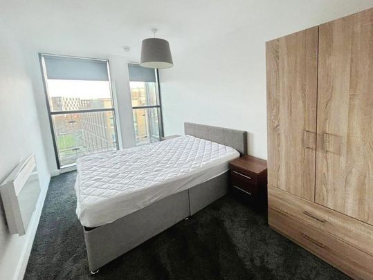 3 bedroom flat to rent - Photo 1