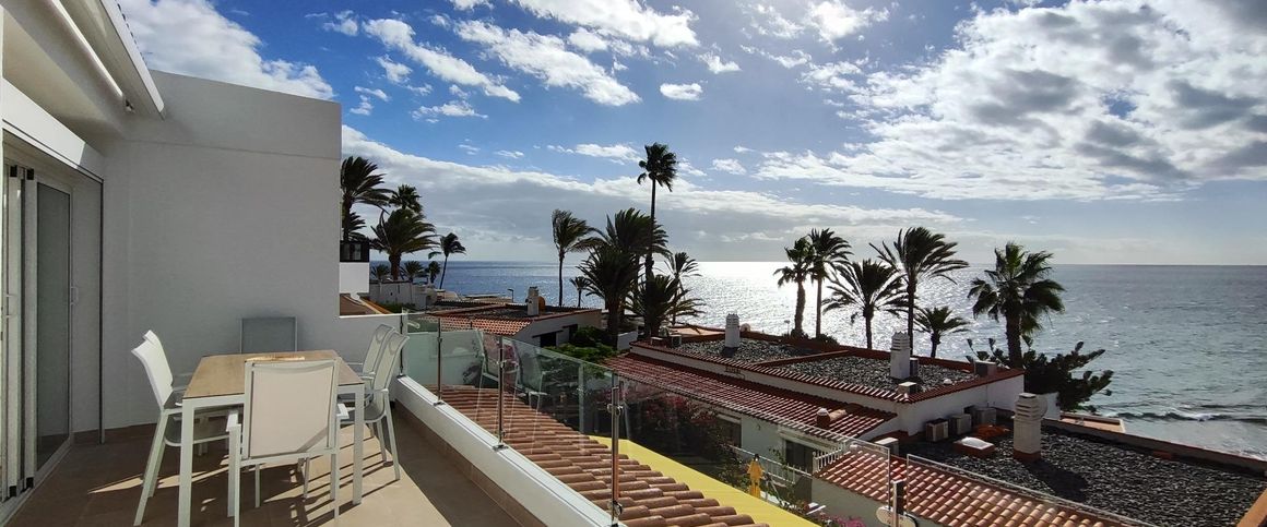 Spectacular Renovated Beachfront Bungalow in Águila Playa - Photo 1