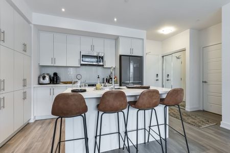 For Lease - 375 SEA RAY Avenue Unit# 122, Innisfil, Ontario - Photo 5