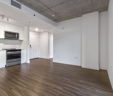 For Lease - 1360 CARLING Avenue Unit# 1905, Carlington - Central Pa... - Photo 4