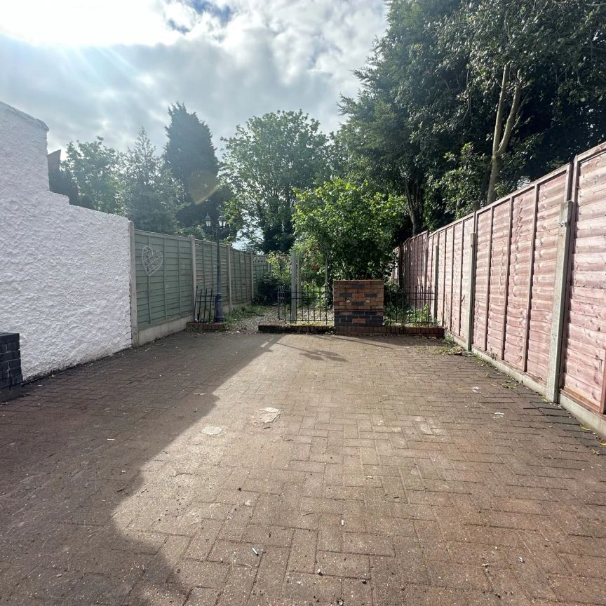 1 bedroom house share to rent - Photo 1