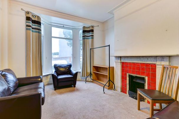 6 bedroom house to rent - Photo 1