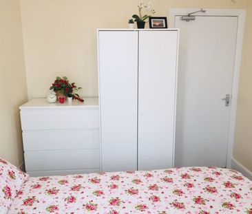 Studio Flat, Grenoble Gardens, N13 - Photo 3