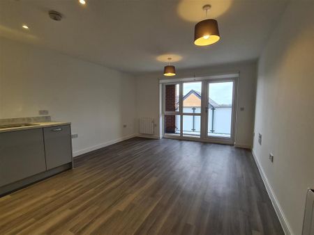 1 bedroom apartment to rent - Photo 2