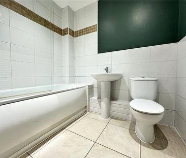 10, St Vincent Court, Littlemoor Road, Pudsey, West Yorkshire, LS28... - Photo 5