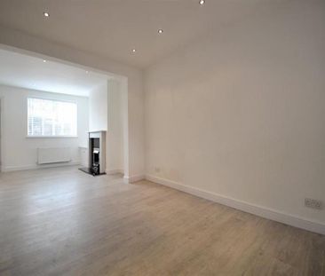 2 Bedroom Terraced To Let - Photo 5