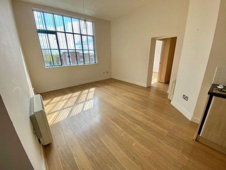 2 bedroom flat to rent - Photo 2