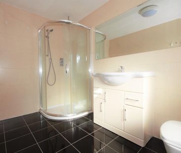 Studio to rent - Photo 6