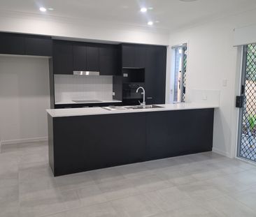 ***BRAND NEW*** 4 WEEKS FREE RENT PLUS ONE MONTH FREE INTERNET WITH... - Photo 4
