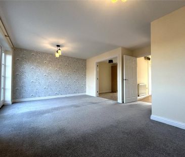 4 bedroom semi-detached house to rent - Photo 2