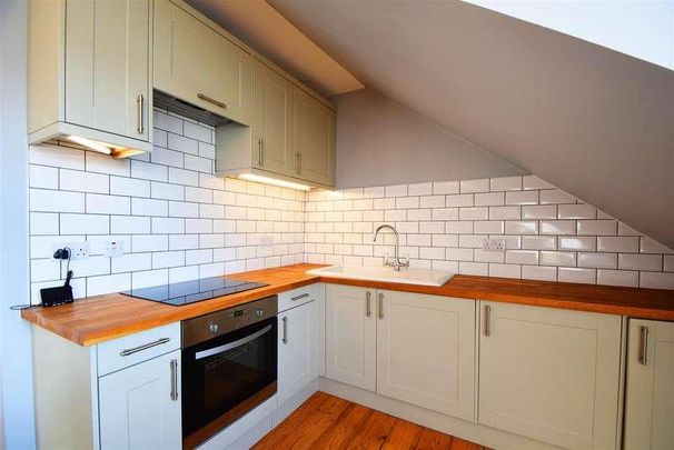 St. Helens Road, Hastings, TN34 - Photo 1