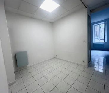 Location appartement 1 pièce - 27m² à Nantes (44000) - Photo 1
