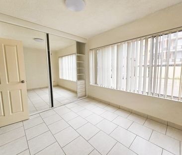 Great Location - Photo 2