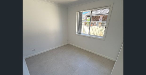Modern 2-Bedroom Granny Flat | Light-Filled and Steps from Club Marconi! - Photo 1