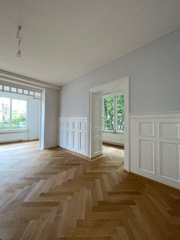 Erstbezug einer 5-Zimmerwohnung in stilvoller Liegenschaft im Kreis 7 - Photo 2