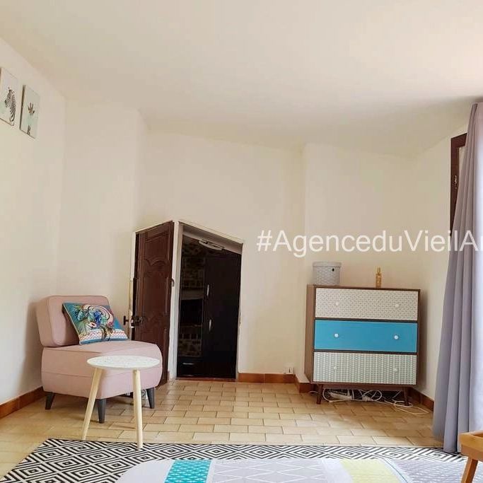 Vieil Antibes, location à l'année de 48 m² + terrasse - Photo 1