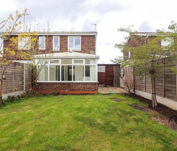 2 bedroom semi-detached house to rent - Photo 5