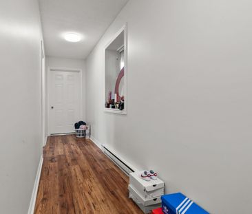 For Lease - 52 Champagne Avenue Unit# C, Dows Lake - Civic Hospital... - Photo 6