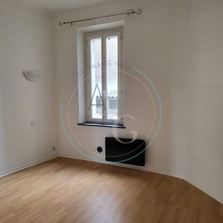 COGOLIN - Location annuelle Appartement T2 42m² en centre ville. - Photo 4