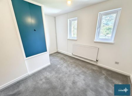 2 bedroom semi-detached house to rent - Photo 3