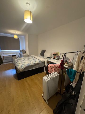 2 Bed Flat, Wesley Close, SE17 - Photo 4