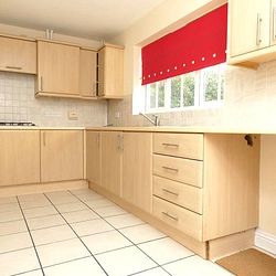 The Oaks, Whitstable, CT5 4UA, Kent - Photo 3