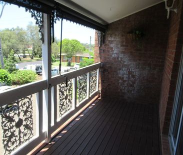 Upmarket Townhouse - Photo 4