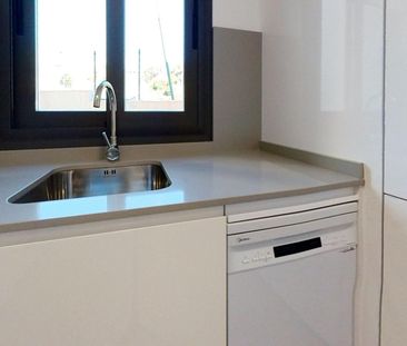 Piso de alquiler en Almayate - Photo 4