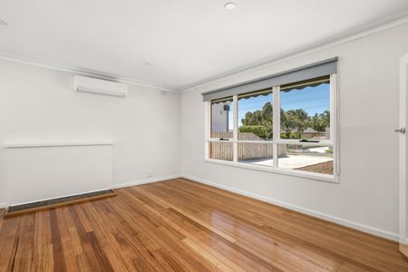 3 Wingara Avenue, Keilor East VIC 3033 - Photo 4