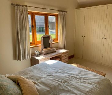 2 bedroom property to rent - Photo 3