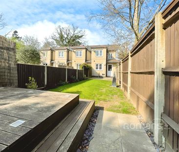 Claremont, 90 Chobham Road, Ascot, SL5 - Photo 5