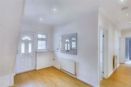 Birch Lea, Redhill, Arnold, Nottingham, NG5 8LT - Photo 2