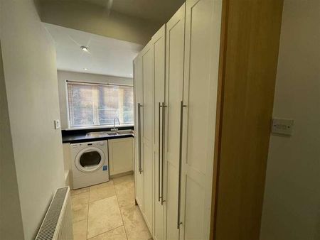 Fieldbank Road, SK11 - Photo 5