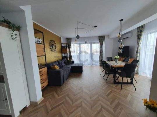 RECO apartament 3 camere cu loc de parcare privat de inchiriat, Decebal, Oradea - Photo 1