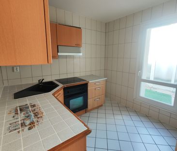 Location Appartement 3 pièces 74m² LE MEE SUR SEINE 77350 - Photo 1