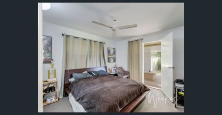 SPACE, COMFORT & CONVENIENCE! - Photo 4