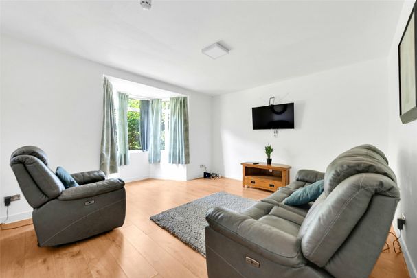 Wisley Road, Orpington, BR5 3DS - Photo 1