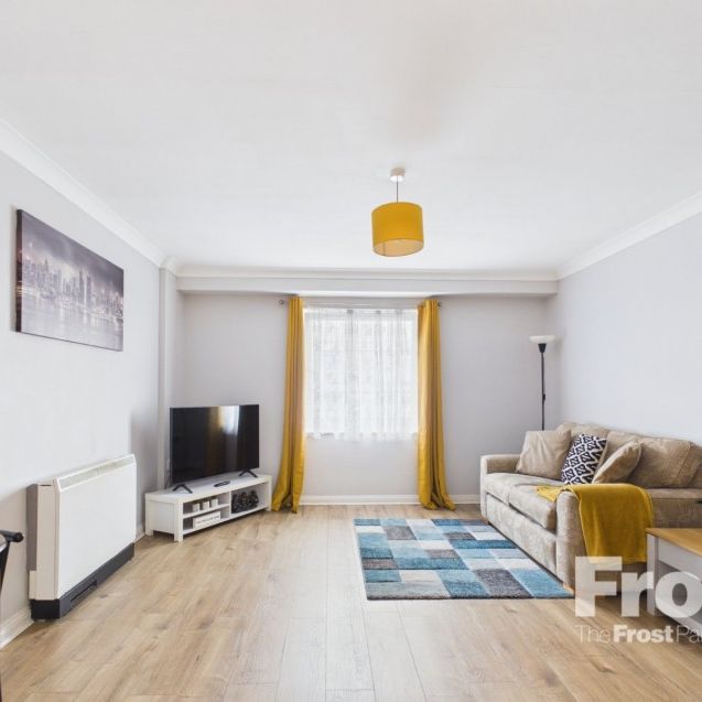Bergenia House, Bedfont Lane, Feltham,TW13 - Photo 1