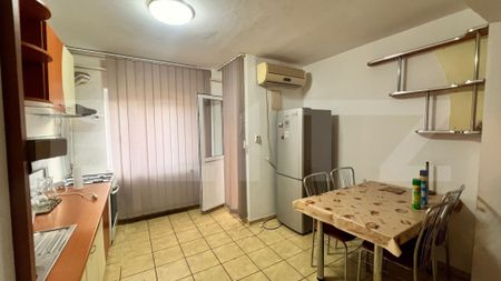 Apartament de 2 camere, 55 mp, zona Piata Centrala - Photo 5