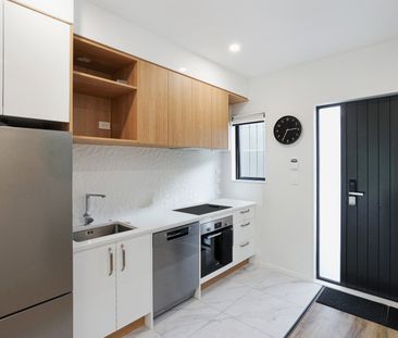 Modern Corner Townhouse - Photo 1