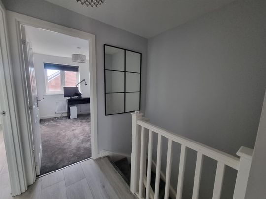 Kingfisher Drive, Lydney - Photo 1