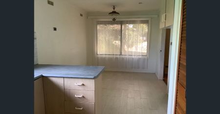 Dual Residence in Melton South - Photo 2