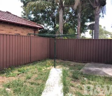 “Airconditioning and tiled floors!!” - Photo 6