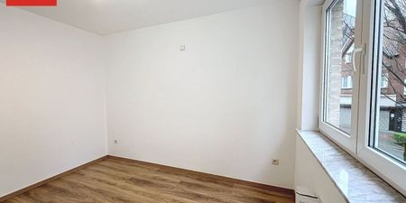 Appartement te huur in Oostende voor € 650 met 1 slaapkamer - Photo 2