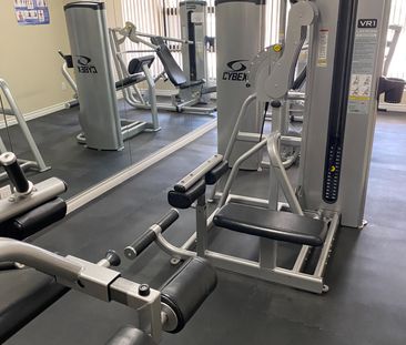 For Lease - 18 Knightsbridge Road Unit# 707, Brampton, Ontario - Photo 2