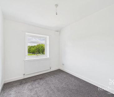 2 bedroom semi-detached house to rent - Photo 3